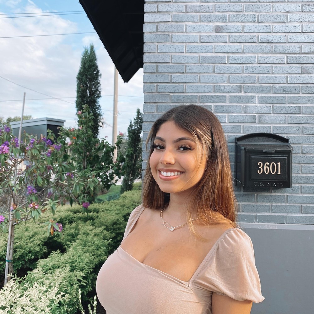 Meet your Posher, Brianna